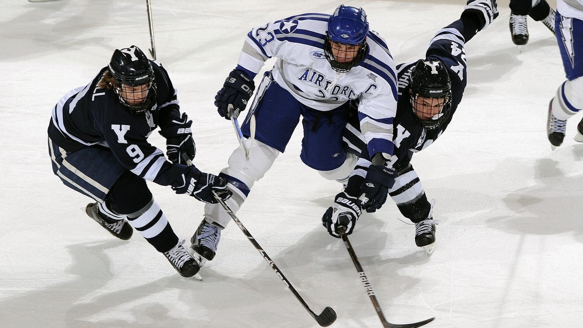 星空体育下载-塞尔·拉恩：全黑队外线的“闪电翼锋”，让对手防线陷入困境